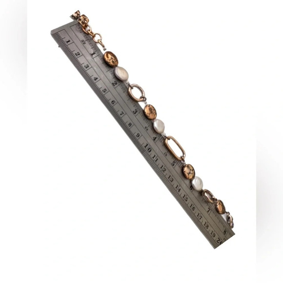 Brighton Link Bracelet Pebble and Pearl Silver Vintage 90s 8.25"
Beautiful - Picture 4 of 4